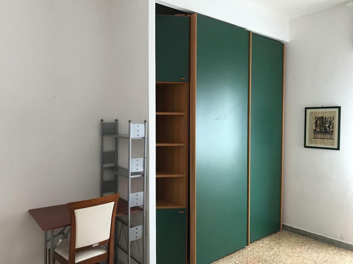 B&B Cagliari Ariosto Eksteriør billede