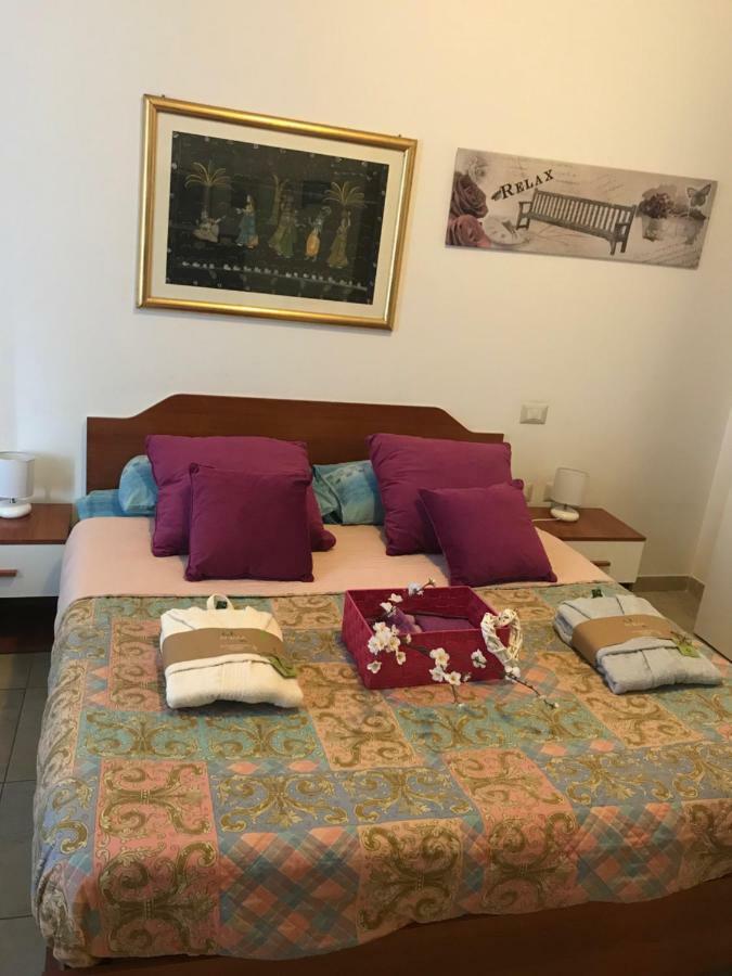B&B Cagliari Ariosto Eksteriør billede