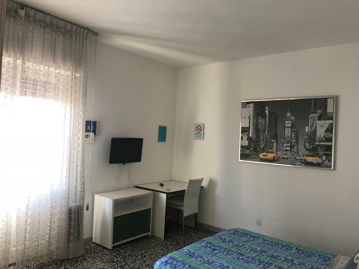 B&B Cagliari Ariosto Eksteriør billede
