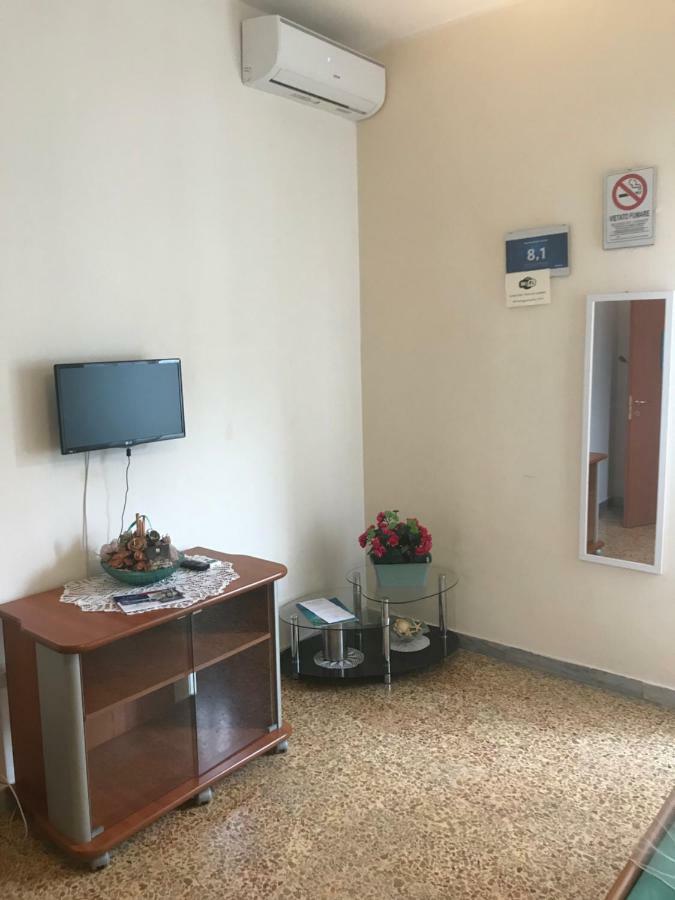 B&B Cagliari Ariosto Eksteriør billede